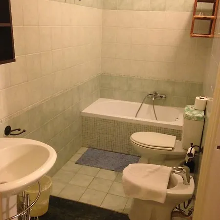 Accatania Bed & Breakfast 3*